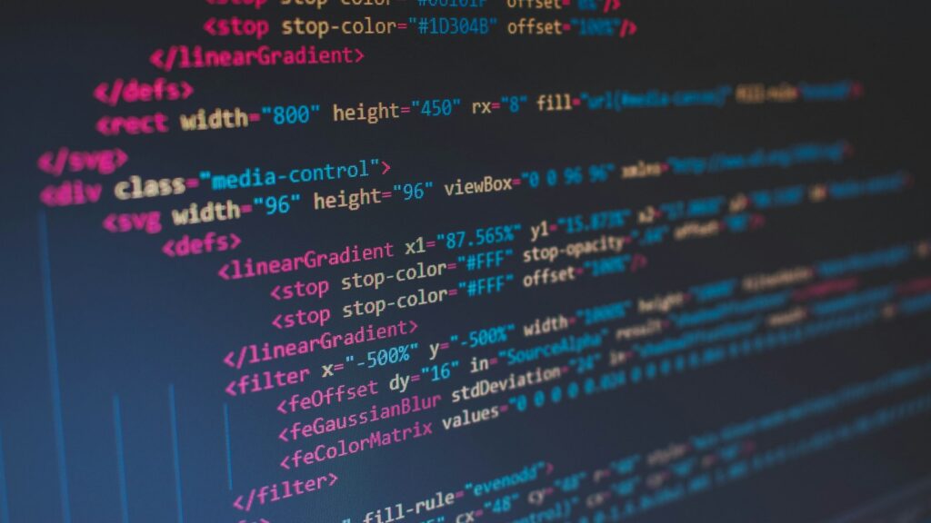 Kod HTML i CSS na ekranie